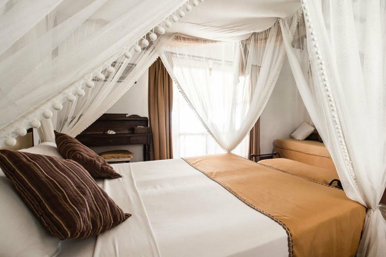 Hotel Karafuu Beach Resort 平圭 外观 照片